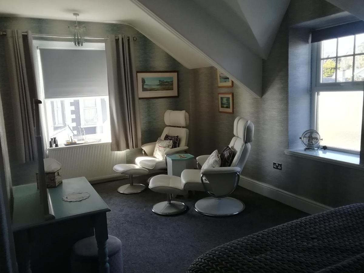 Craig-Y-Mor Hotel คริกเคียธ ภายนอก รูปภาพ